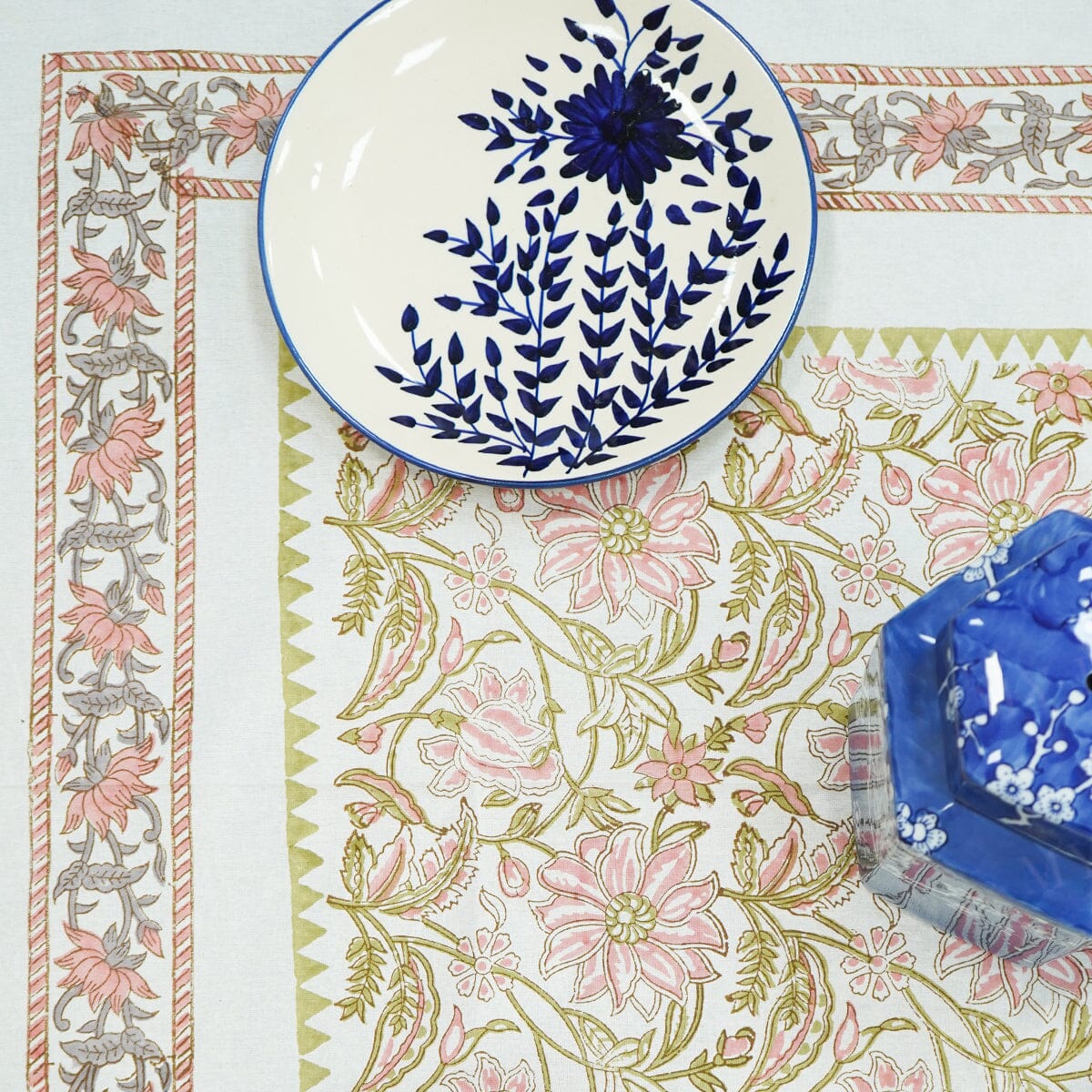 Afjali Tulip Floral Block Printed Table Cloth