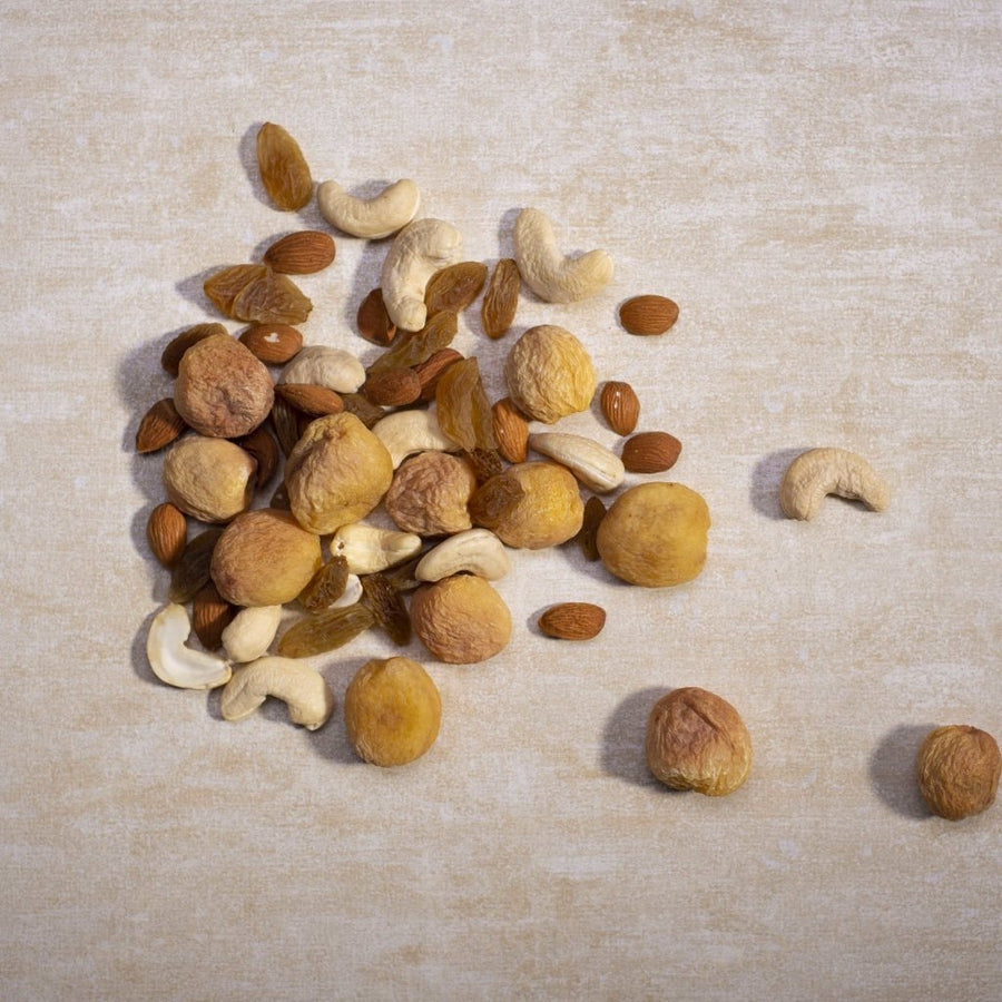 100Gms Dry Fruits (Assorted) Rakhi Custom Box