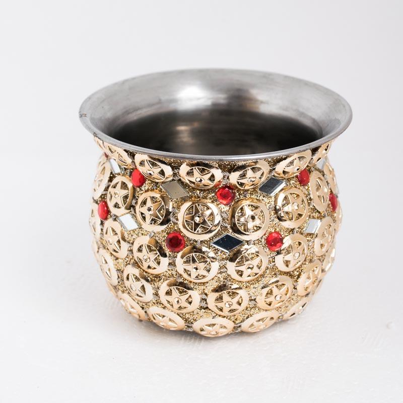 Embellishes Lota - Red Beads