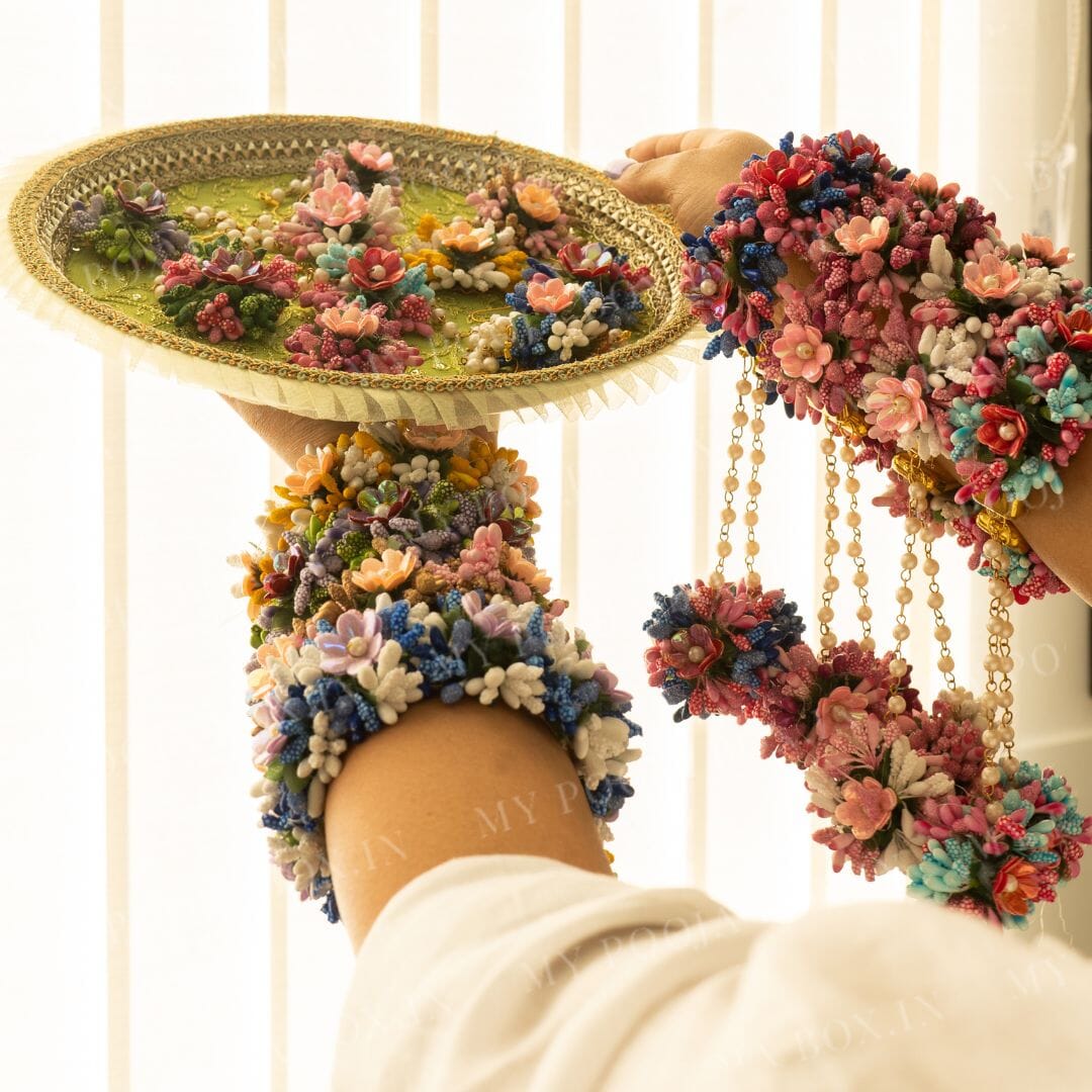Floral Blue White Haath Phool Bracelet & Maang Tikka Set