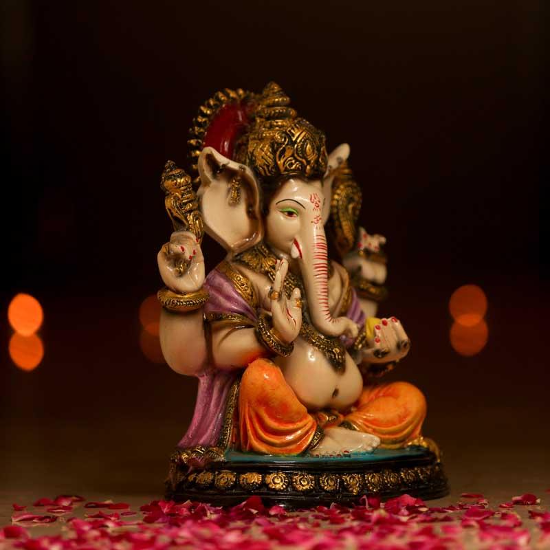 Graceful Divine Lord Ganesha Idol Showpiece for Home Decor & Gifting