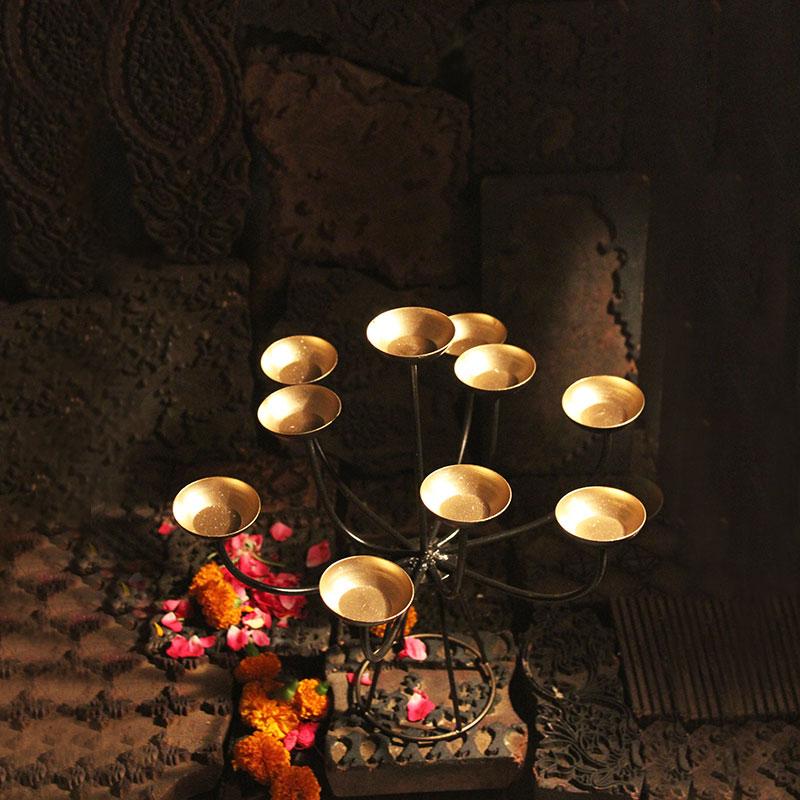 Classic Tlight Candle Holder Stand