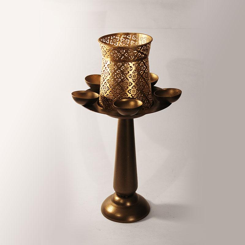 Chic Tlight Candle Holder