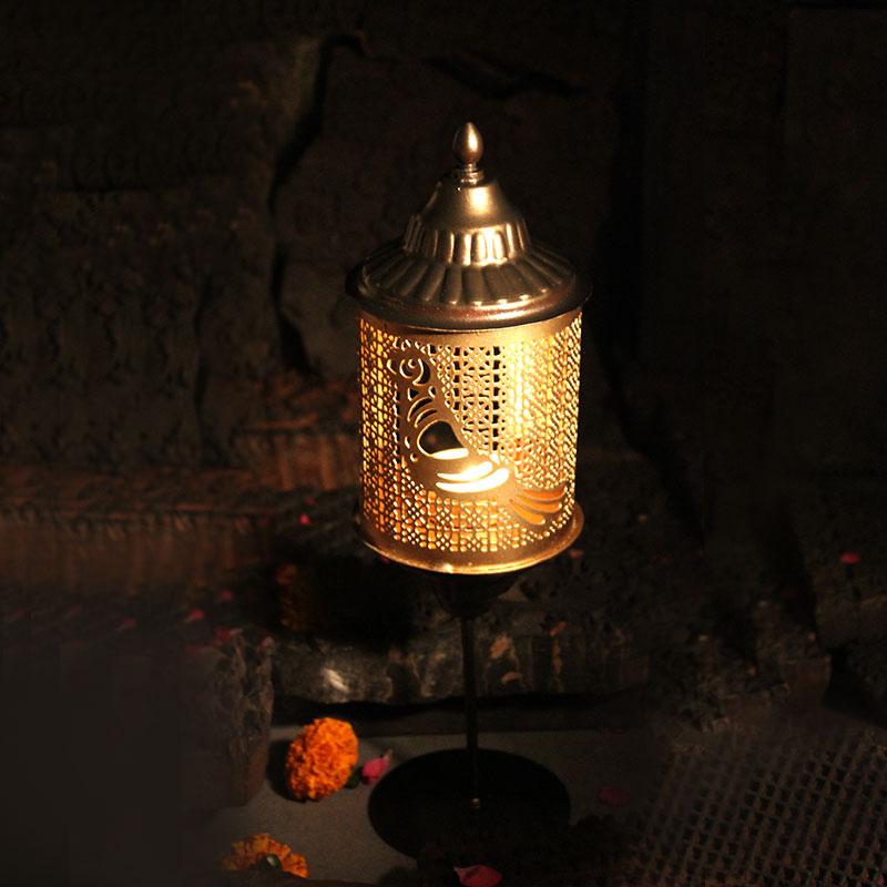 Small Classic Golden Bird Pattern T-Light Lamp