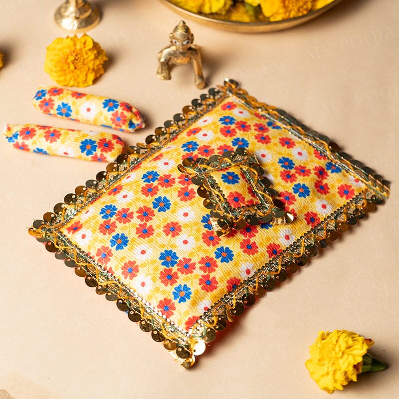 Laddu Gopal Floral Bedding Set