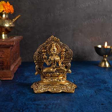 Traditional Golden Ganesha Laxmi Set