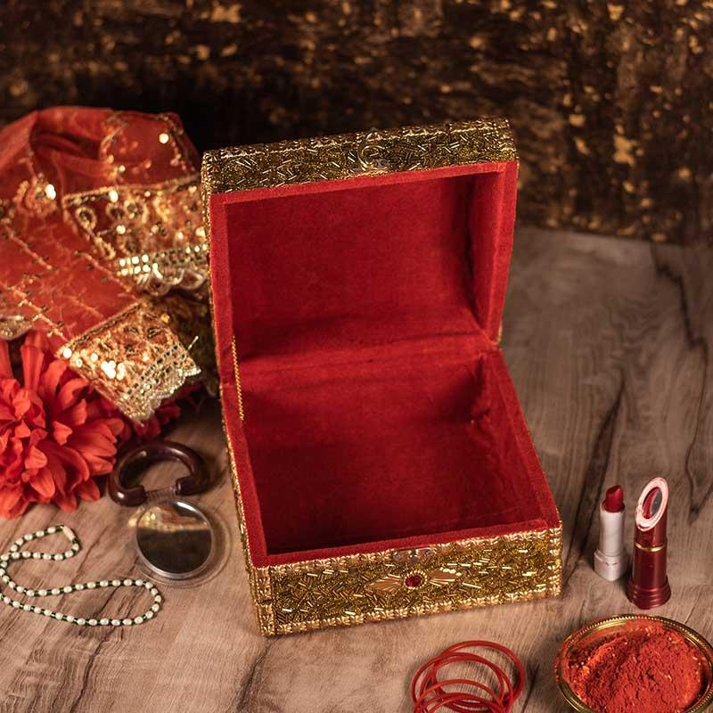 Antique Jewellery Box with Zari Work