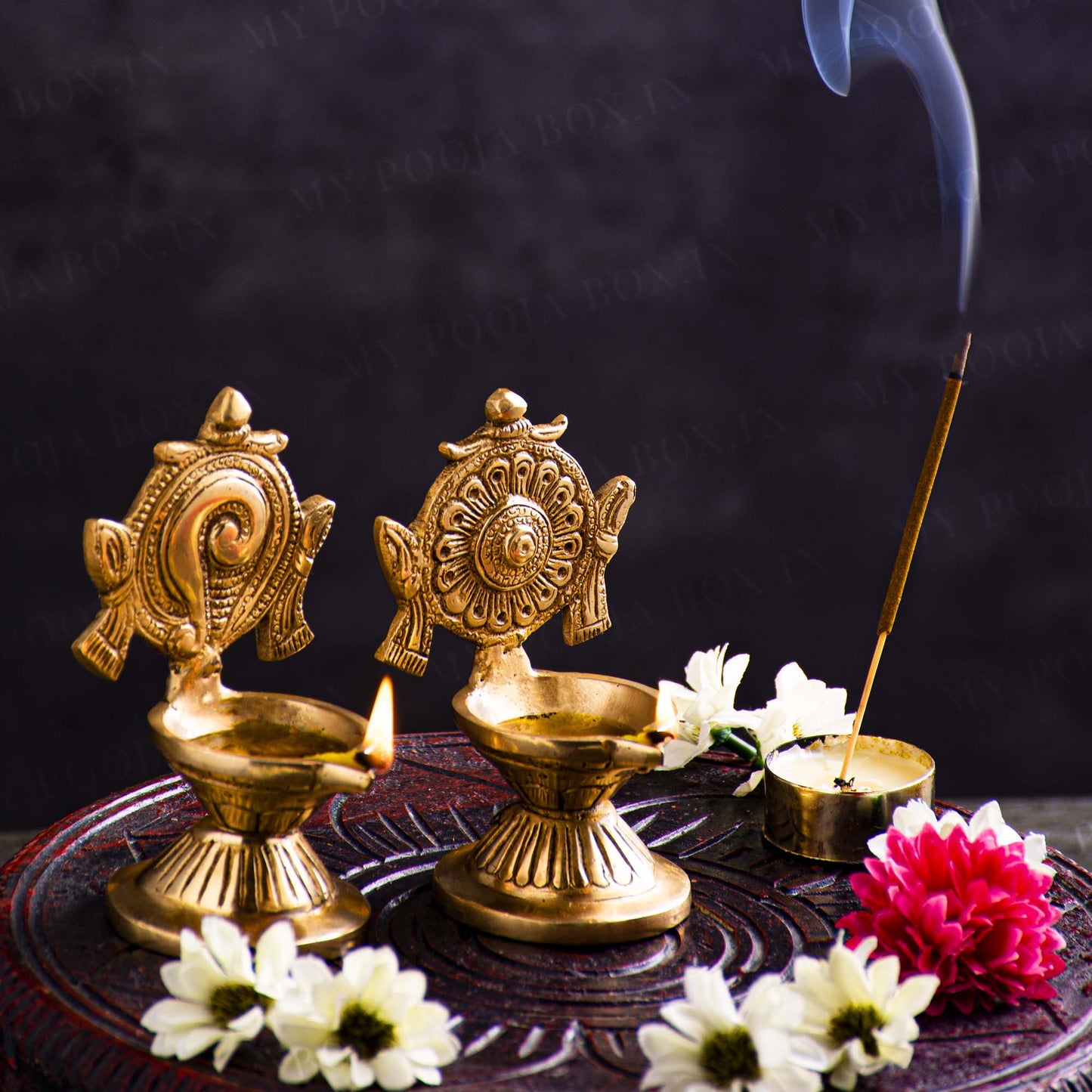 Shankh Brass Diya (Set of 2)