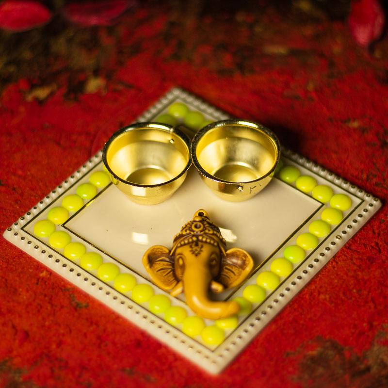 Yellow Sqaure Thali