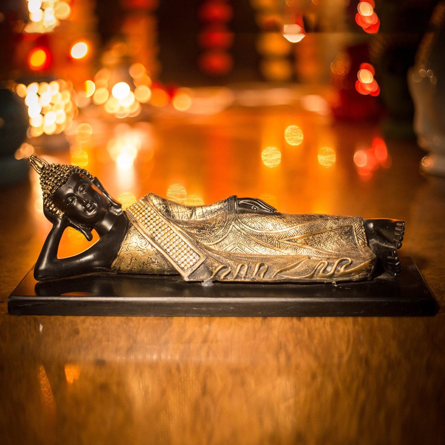 Nirvana / Reclining Buddha Statue for Home Décor