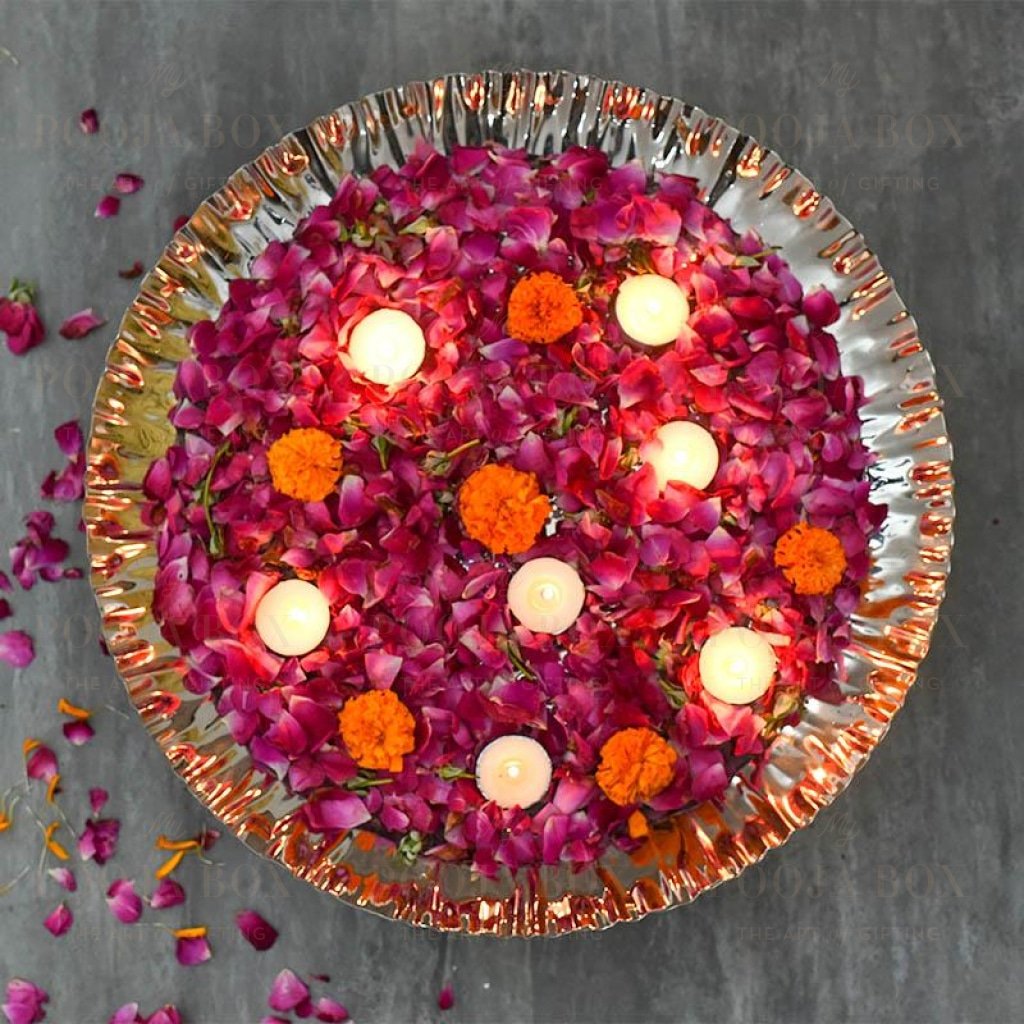 Decorative Silver Lustre Platter Urli