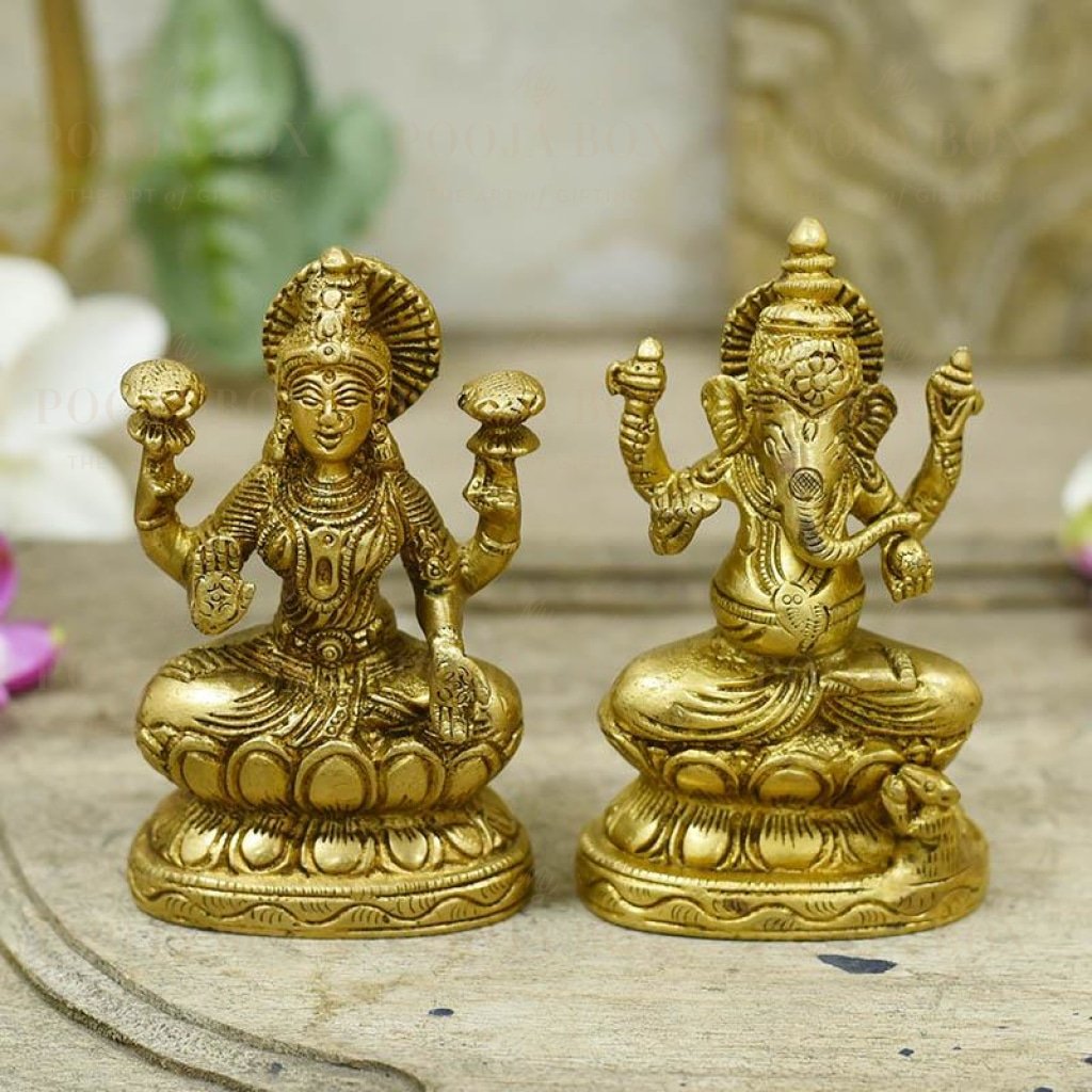 Engaging Laxmi Ganesh Brass Idol Idol