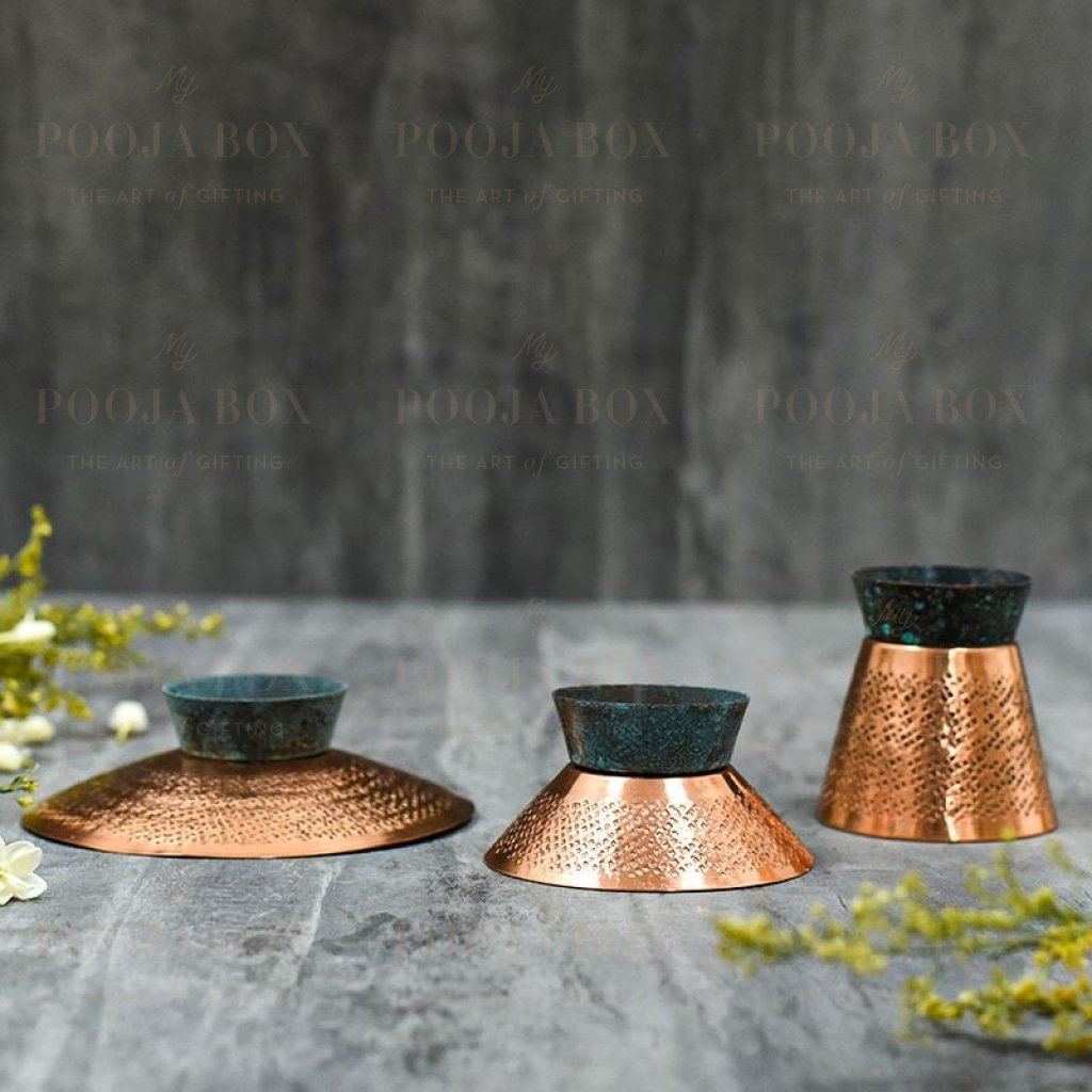 Exquisite Teal Appeal Medium Candle Holder