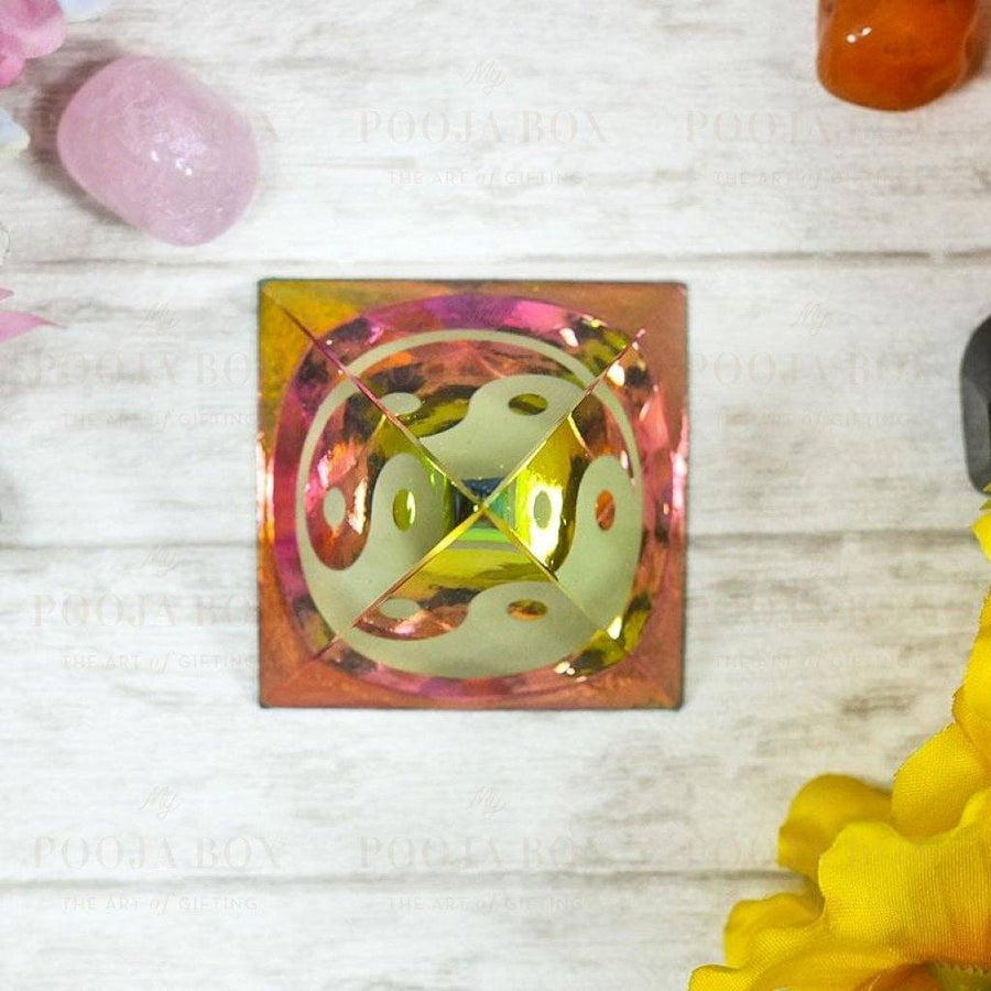 Feng Shui Crystal Pyramid With Ying Yang Symbol