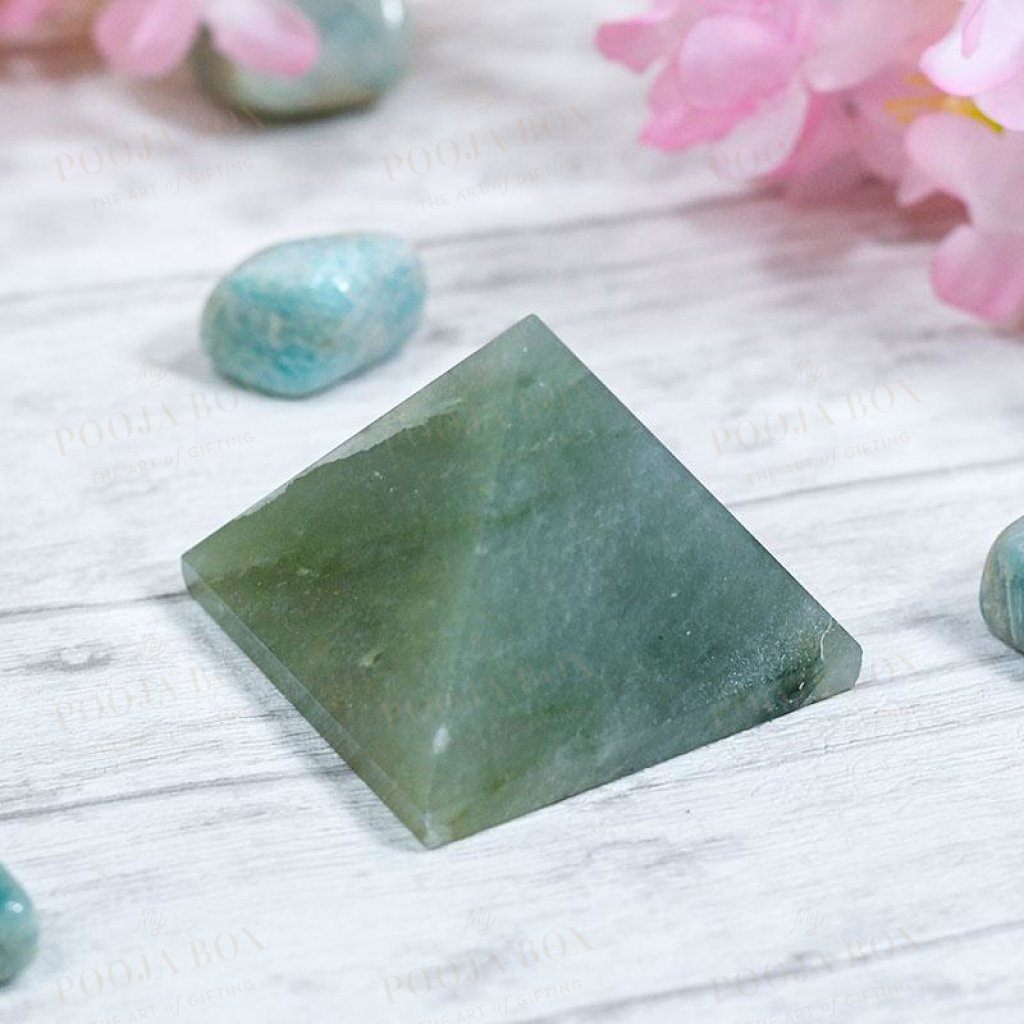 Green Aventurine Pyramid Reiki