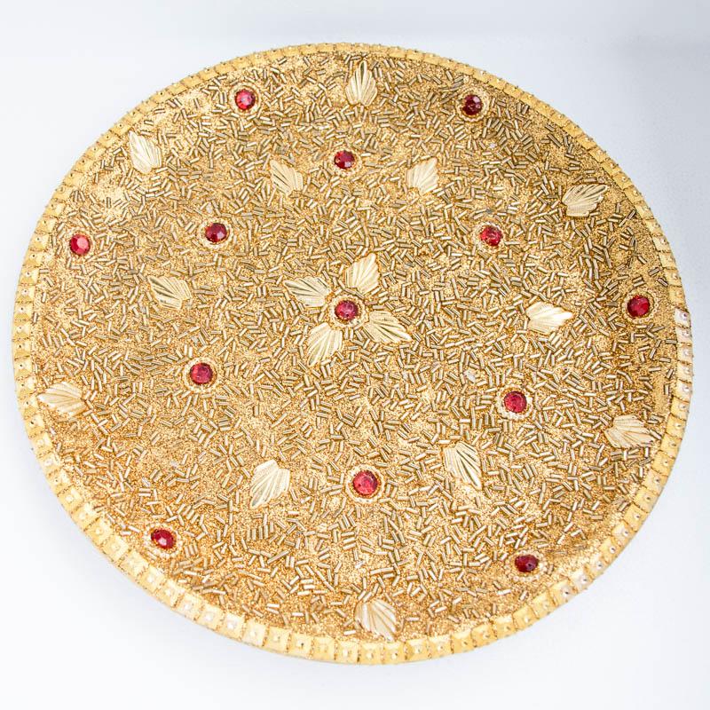 golden_with_bowls