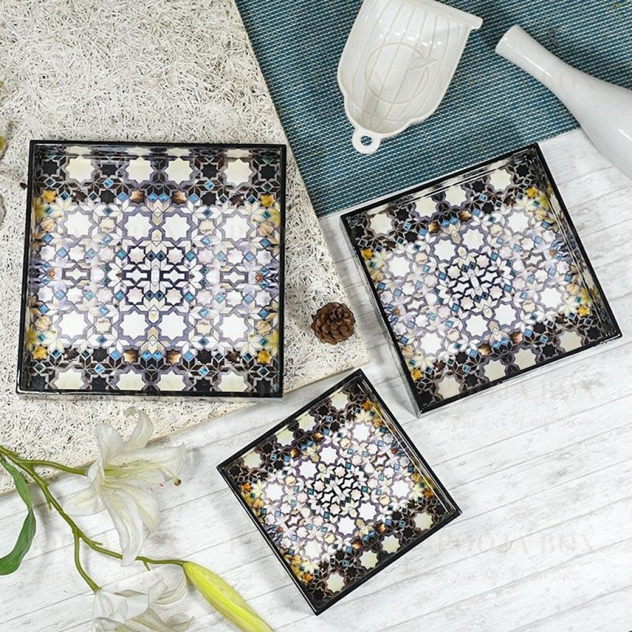 Zaria Multicolor Serving Tray Crockery